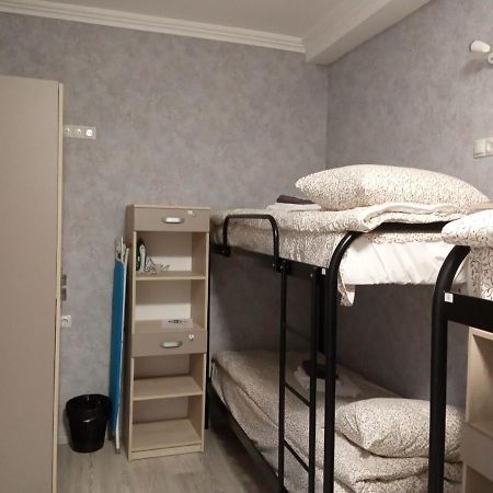 Hostel "Гном & Gnome" Lviv Exterior foto